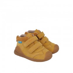 Botin com Velcro Camel...